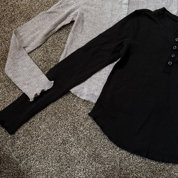 Bundle Henleys, Black and Gray Long Sleeve Tops - Picture 5 of 7